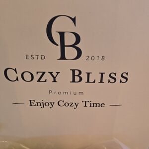 Cozy Bliss Premium Throw Blanket 59” Lamb Playground-Brand New